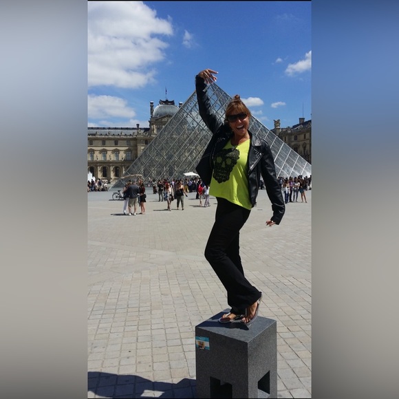 Meet your Posher, Jax - Picture 4 of 17